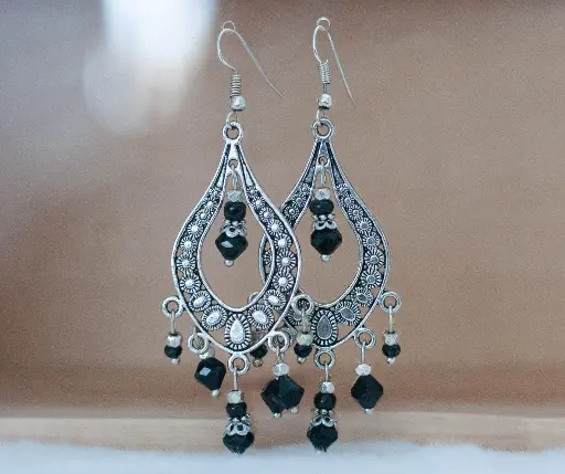 [22-101] Boucles "Caractère" gouttes noires